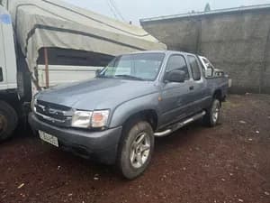 2004 Toyota D4D Pickup Truck