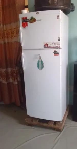 Arcelik 280 Liter Refrigerator