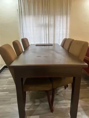 Dining Table 6 seaters Used