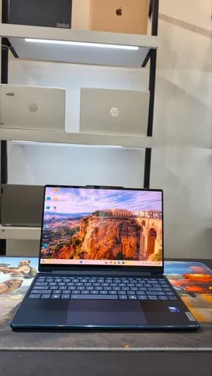 Lenovo Yoga 9 2-in-1 16GB 1TB