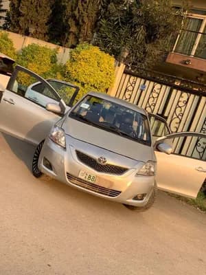 Toyota Yaris Sedan 2007