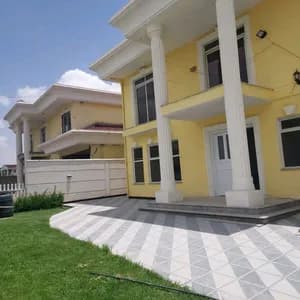 Luxury G+1 House Legetafo 500sqm
