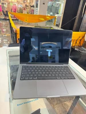 Apple MacBook Pro M1 Pro 14 inch