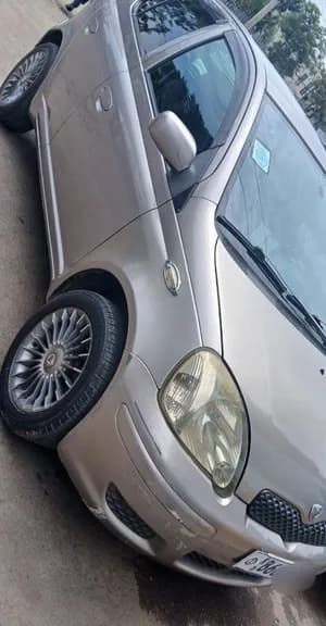 Toyota Vitz 2004 1.0L used