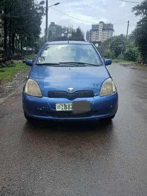 Toyota Vitz 2001 1.0L