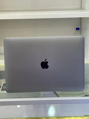 MacBook Pro Core i7