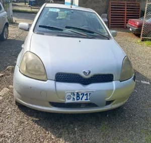 Toyota Vitz 2001 1.0L Automatic used