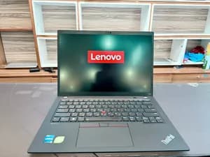 Lenovo ThinkPad T14s i7 32GB 512GB