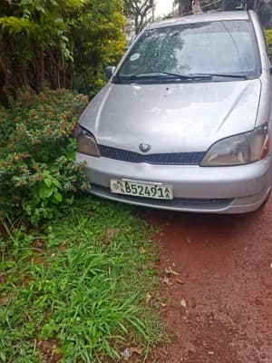 Toyota Platz 2001 1.0L
