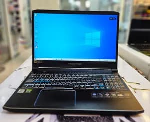 Acer Predator Helios 300 i7 RTX 2060