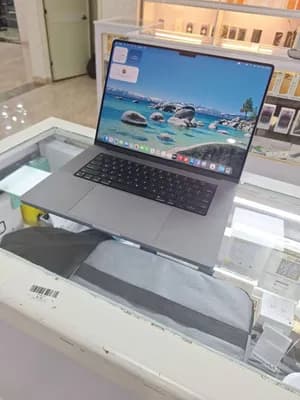 Apple MacBook Pro 16-inch M1 Pro