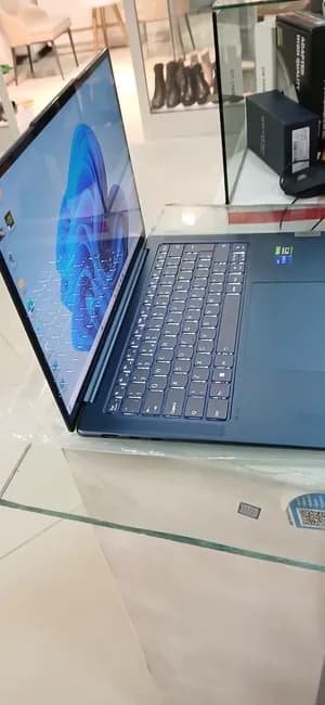 Lenovo Yoga pro 14s