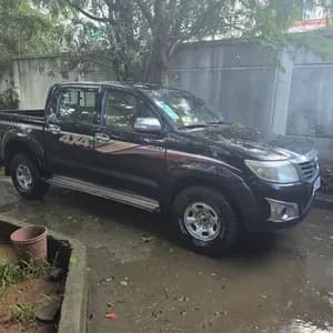 Toyota Hilux Pickup 2013