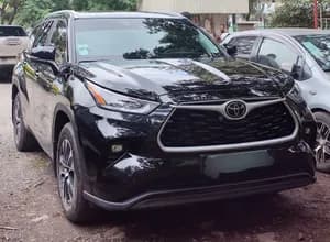 Toyota Highlander GLE 2025