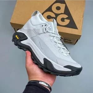 Nike ACG zoomx