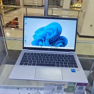 HP Elitebook 830 G8 Laptop