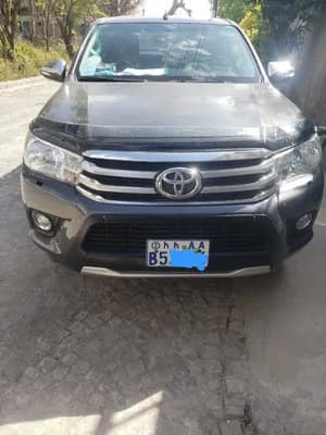 Toyota Hilux Revo 2017 2.4L