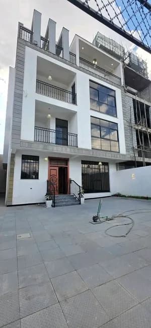 Modern G+3 House 230 sqm Ayat