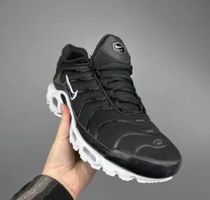 Nike AirMax TN Plus Black White Sneakers