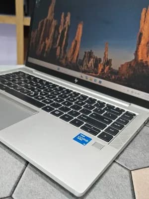 HP ELITEBOOK 840 G8