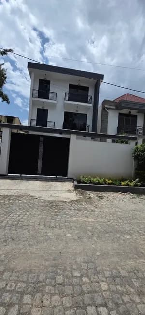 Modern G+2 House in Ayat Compound